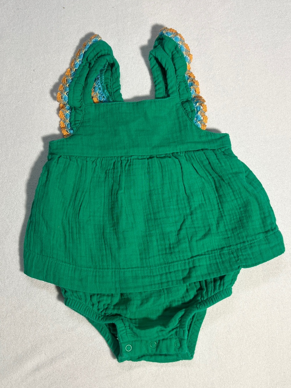 Cat & Jack Baby Girls Green Gauze Romper Crochet Trim Ruffle Straps 3-6Months
